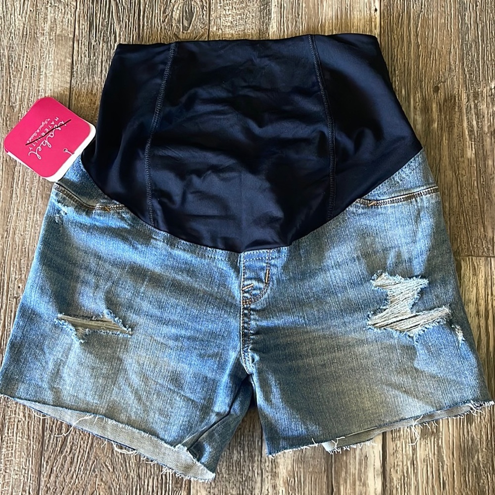 Isabel Maternity MIDI Crossover Panels Jeans Shorts, 2/26